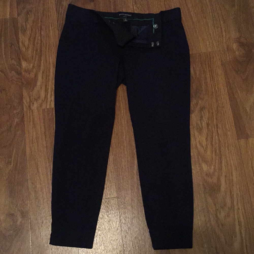 Banana republic Sloan crop pants.